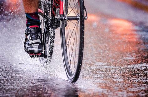 Razones Para Montar En Bicicleta Bajo La Lluvia