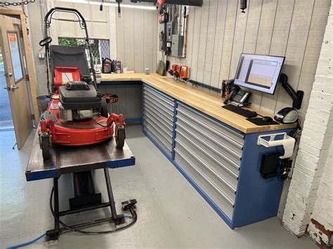Lawn Mower Repair and Quick Turn Around - Milton Village Hardware, Inc.