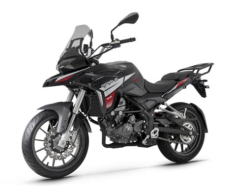 Benelli TRK 251 Price Features Specifications