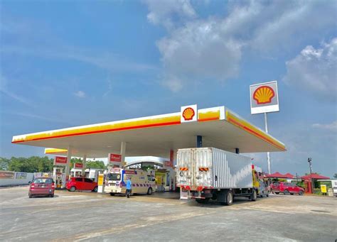 Petrol Station Tahta Kencana Petroleum Sdn Bhd