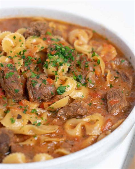 GUISO DE FIDEOS Cocineros Argentinos