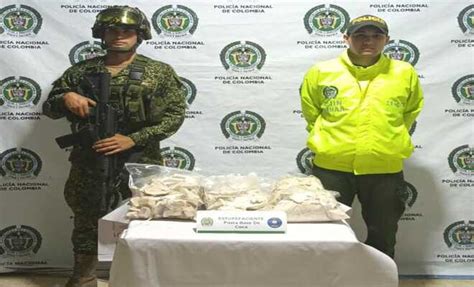 Incautan Kilos De Base De Coca Polic A Nacional De Colombia