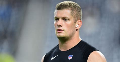 Carl Nassib The First Openly Gay Player In Nfl History Announces Retirement