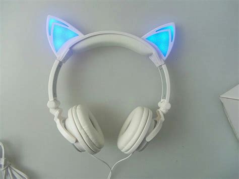 Наушники с кошачьими ушами #кошачьи ушки #наушники | Headphones, Cute ...