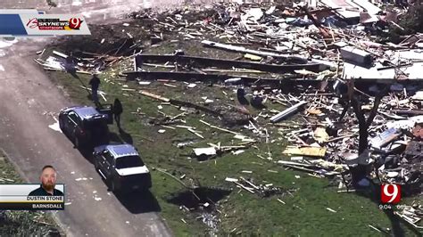 WATCH Bob Mills SkyNews9 Flies Over Barnsdall Tornado Path