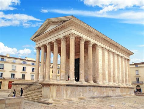 La Maisom Carrée | Arte romano, Arquitectura romana, Templo romano