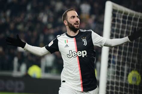 Calcio Higuain Annuncia Ritiro Smetto Nel Momento Migliore Sky TG24