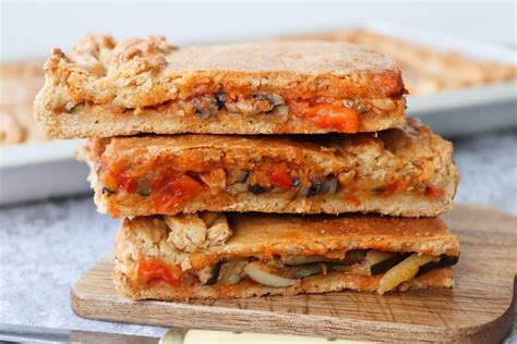 Empanada de verduras con la masa perfecta y el relleno riquísimo