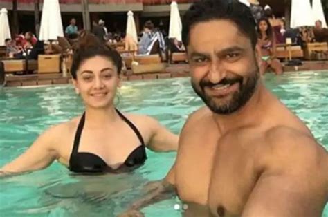Shefali Jariwala Bikini Pictures Kaanta Laga Shefali Jariwala In Bikini Raises The Temperature
