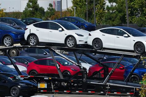 Tesla Richiama Milioni Di Veicoli A Causa Di Un Problema Di Sicurezza