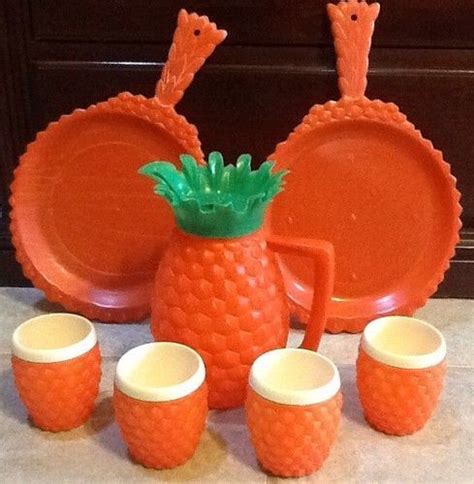 Vintage Minerware Usa Plastic Pineapple Pitcher Tumblers Serving Platters Set Beautiful