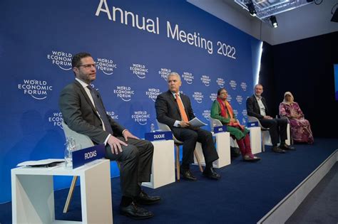 América Latina defiende su atractivo para los negocios en el Foro Económico Mundial pese a