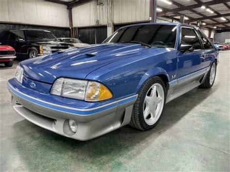 Bright Regatta Blue Ford Mustang