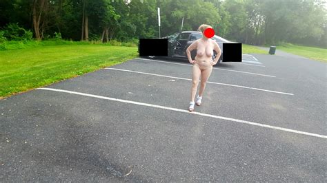 Naked Parking Lot Walk Pics XHamster