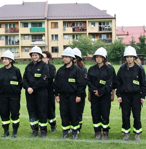 Stra Acy Rywalizowali W Kamienicy Tv Pl Limanowska Telewizja