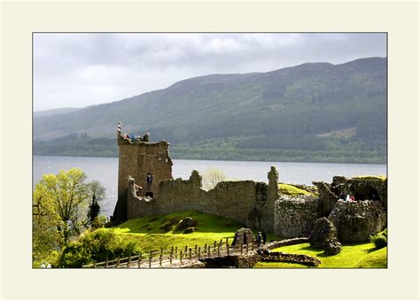 Ecosse Le Loch Ness Et Urquhart Castel Sony Dsc Jean Claude