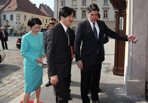 Galerija Princeza Akishino Potpora nakon tsunamija osnažila je naše