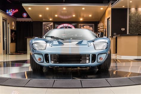 This Custom Ford GT40 Looks Like an Angry Coyote Ready for Action - autoevolution