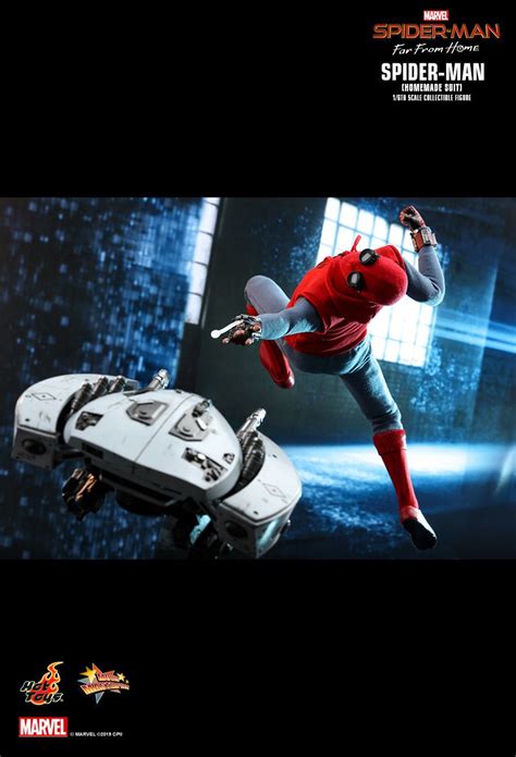 Hot Toys Spider Man Homemade Suit