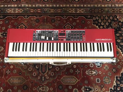 Vends Nord Electro 6D 73 (Ile-de-France) - Audiofanzine