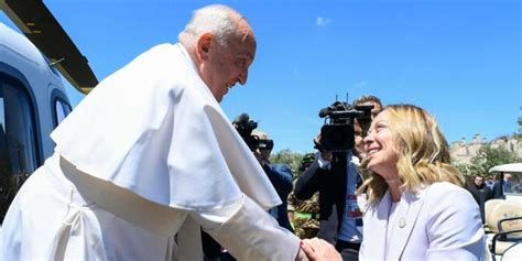 Papa Francesco Arrivato Al G La Novit Online