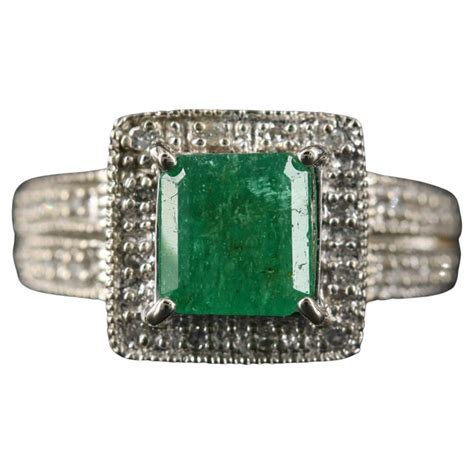 Customizable Antique Emerald Engagement Ring, Vintage Emerald Wedding Ring For Sale at 1stDibs