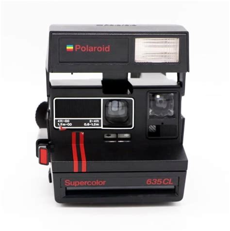 Фотоаппарат для моментальной фотографии Polaroid-635CL