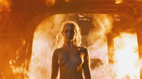 Emilia Clarke Blowjob Scene Porn Photos Sex Videos