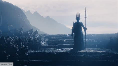 Lord of the Rings: what would happen if Sauron got the One Ring?