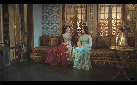 Kösem Sultan ve Ayşe Sultan Indian dresses Turkish fashion Fashion x