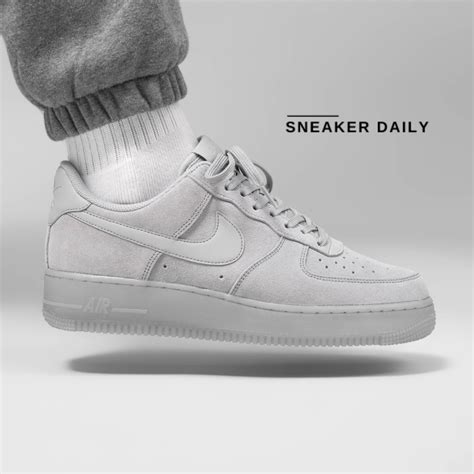 Giày Nike Air Force 1 07 Low Wolf Grey Bq4329 001