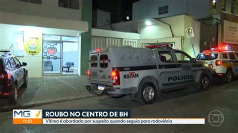 Vídeo Polícia prende suspeito de roubar bolsa no centro de BH MG1 G1