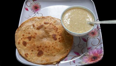 Egg Bhurji Paratha Recipe How To Make Egg Bhurji Paratha Recipe