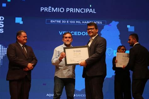 Oeiras recebe Prêmio Band Cidades Excelentes 2023