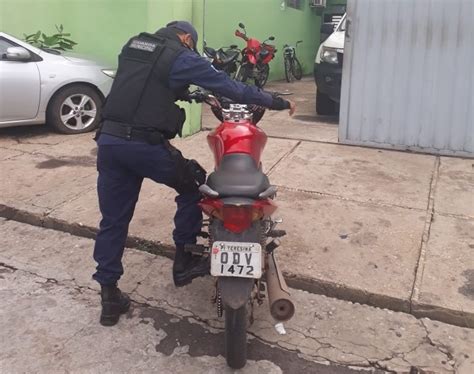 Guarda Municipal Recupera Moto Roubada Em Teresina Graus O Maior