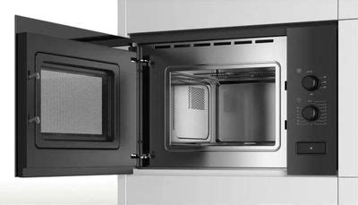 Микроволновая печь Bosch BFL520MB0, встраиваемая, 20л, 800Вт, черный ...