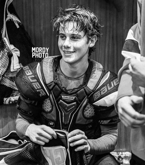 Pin By Reagan Dulle On Jack Hughes Hot Hockey Players Hockey Players Hockey Girlfriend