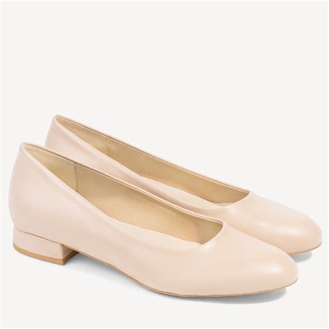 Czółenka nude Brilu pl