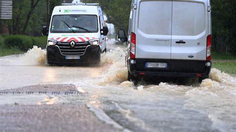 Inondations en Moselle et dans le Bas Rhin la décrue en cours la