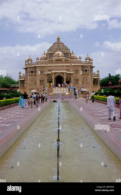 Akshardham, Swaminarayan Manoir Temple, gandhinagar, gujarat, india ...