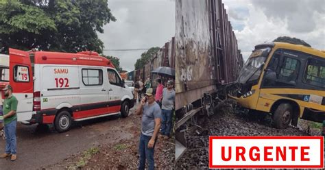 Tragédia no Paraná Acidente entre ônibus escolar e trem deixa vítimas