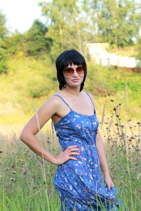 Brunette Woman On Meadow Stock Photo Image Of Summer 29377092