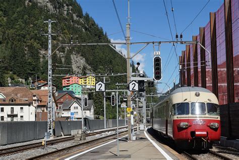 Der SBB Giruno RABe 501 016 0 Glaurs fährt als IC2 10873 von Basel