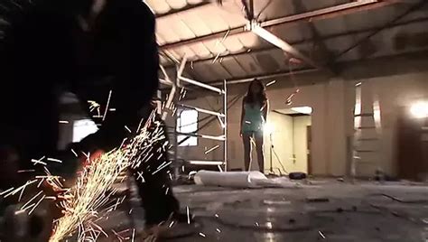 Latina Valery Summer Gets Tag Teamed By Construction Workers Nude Pics XHamster