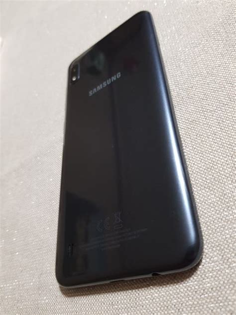 Samsung A10 32 gb, duos, NE KORIŠTEN!