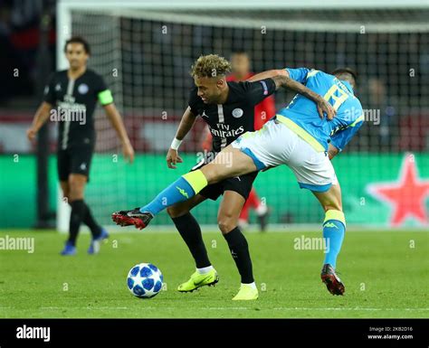 Paris Saint Germain Ssc Napoli Ligue Des Champions De L Uefa Groupe