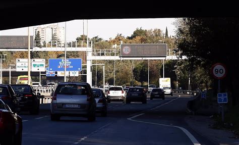 Varios Accidentes En Madrid Valencia Sevilla Y Barcelona Complican El