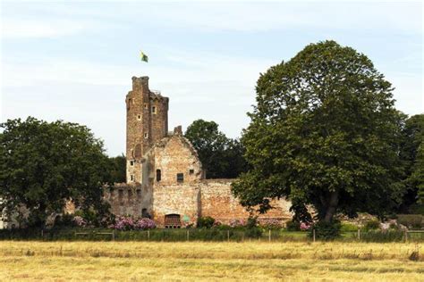 Guide to castles in Norfolk | Norfolk Cottages