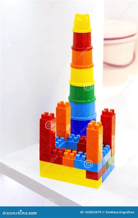 Toys For Kids Bright Plastic Building Blocks Educational Cubes