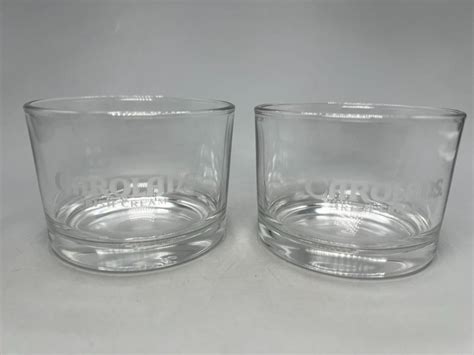 Pair Of Carolans Irish Cream Printed Graphic Glasses Estatesales Org